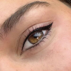 Permanent Make-up - Eyeliner Bottom